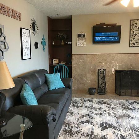 Anchorage Uptown Suites Kültér fotó