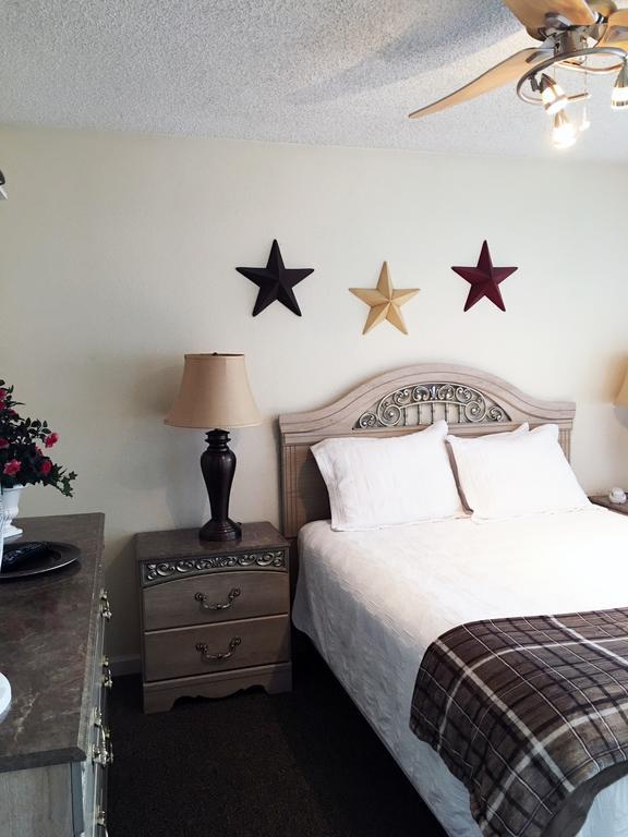 Anchorage Uptown Suites Kültér fotó