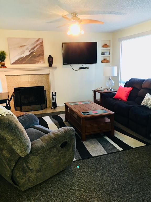 Anchorage Uptown Suites Kültér fotó