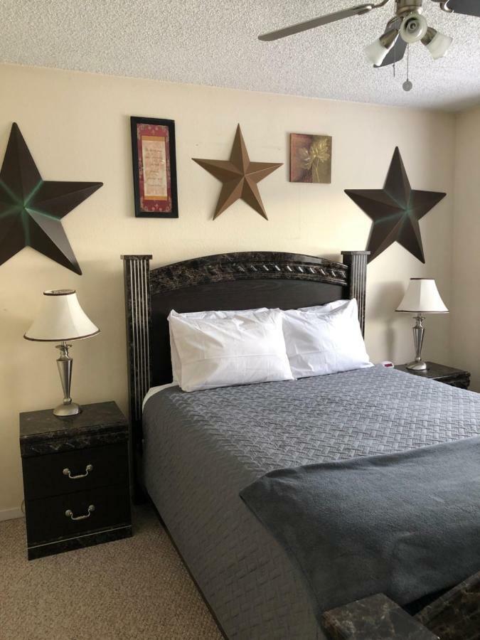Anchorage Uptown Suites Kültér fotó