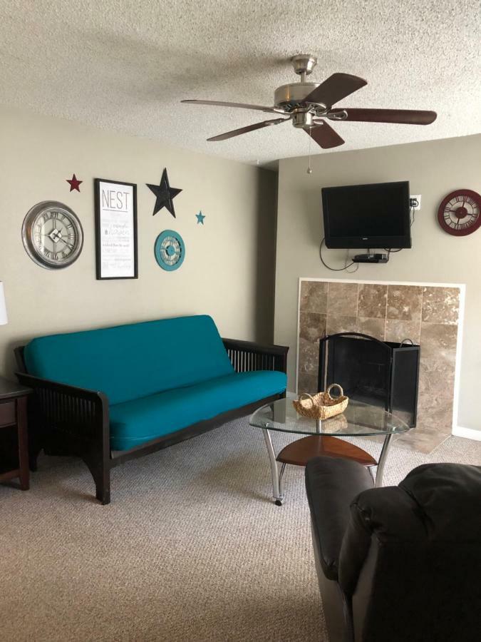Anchorage Uptown Suites Kültér fotó