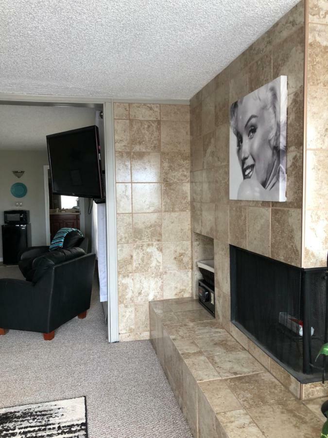 Anchorage Uptown Suites Kültér fotó