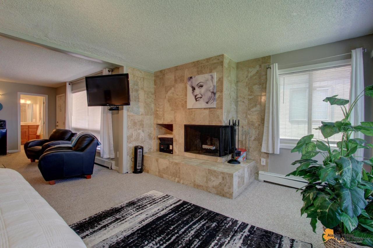 Anchorage Uptown Suites Kültér fotó