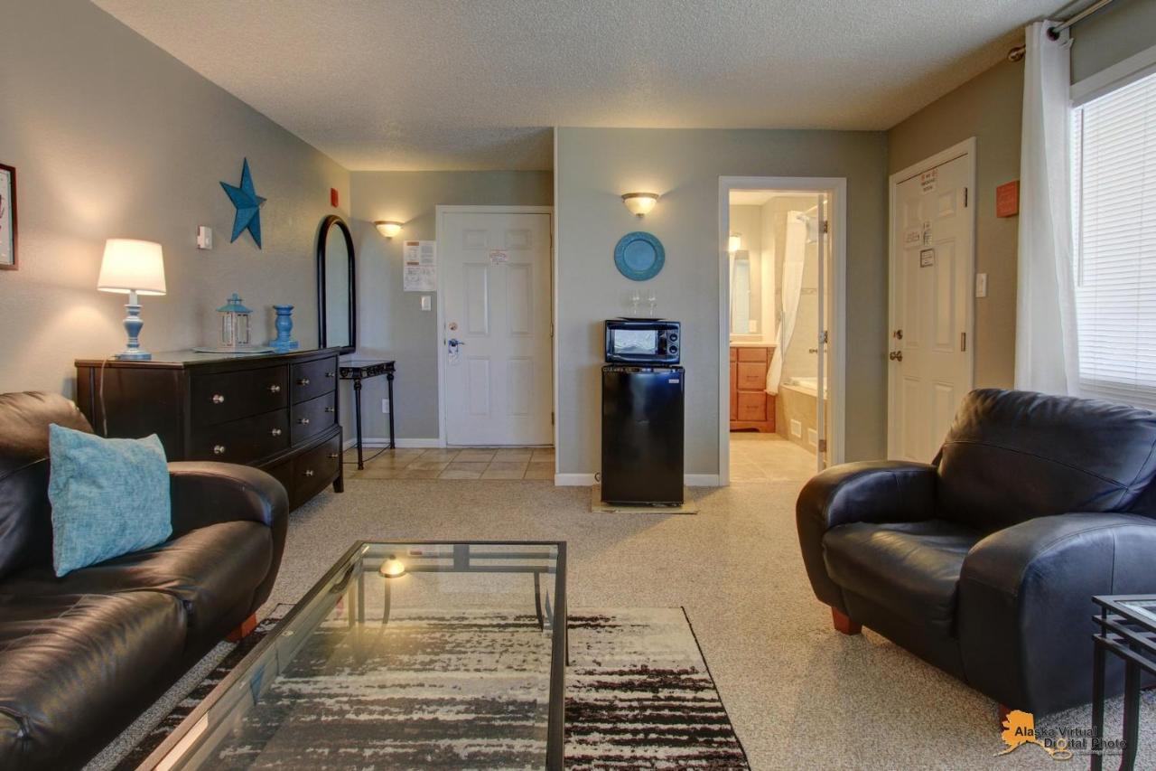 Anchorage Uptown Suites Kültér fotó